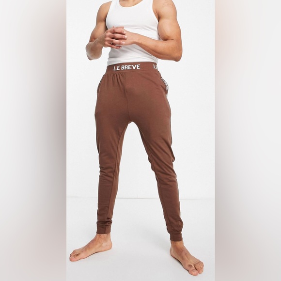 Hooded Loungewear set - Picture 5 of 8